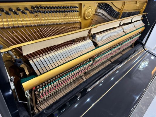 Piano Yamaha U3H Nhật giá 38 triệu
