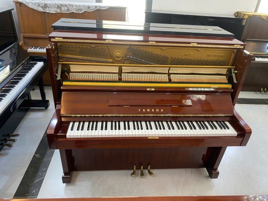 Yamaha U2C Serial 529541 hệ thống búa máy