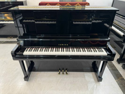 Yamaha UX30BL giá bao nhiêu