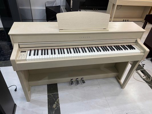Yamaha CLP 635 nhật bãi giá 22 triệu
