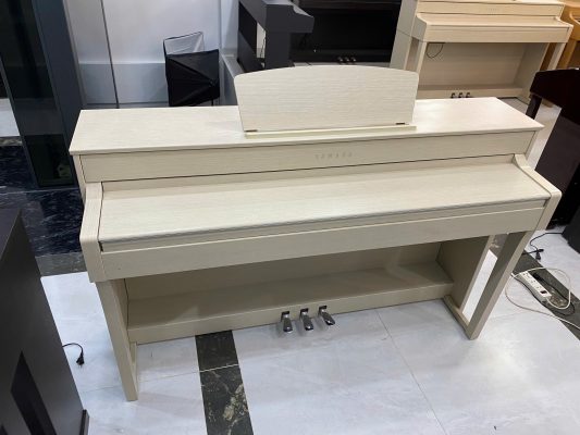 Yamaha CLP 635 nhật bãi giá 22 triệu