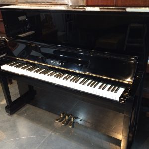 PIANO KAWAI BL11