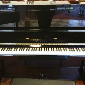 PIANO YAMAHA MX100