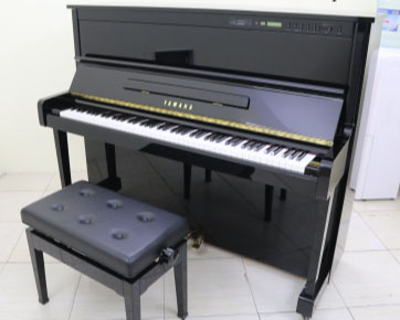 PIANO YAMAHA MX101