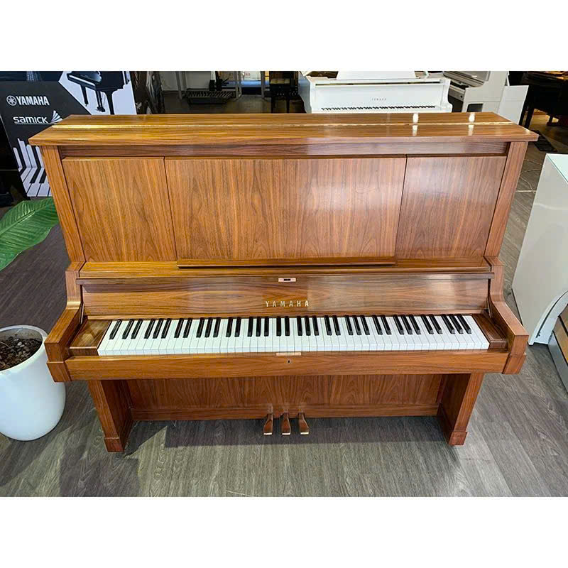Đàn piano Yamaha W101 - Sự chuyên nghiệp & tinh tế