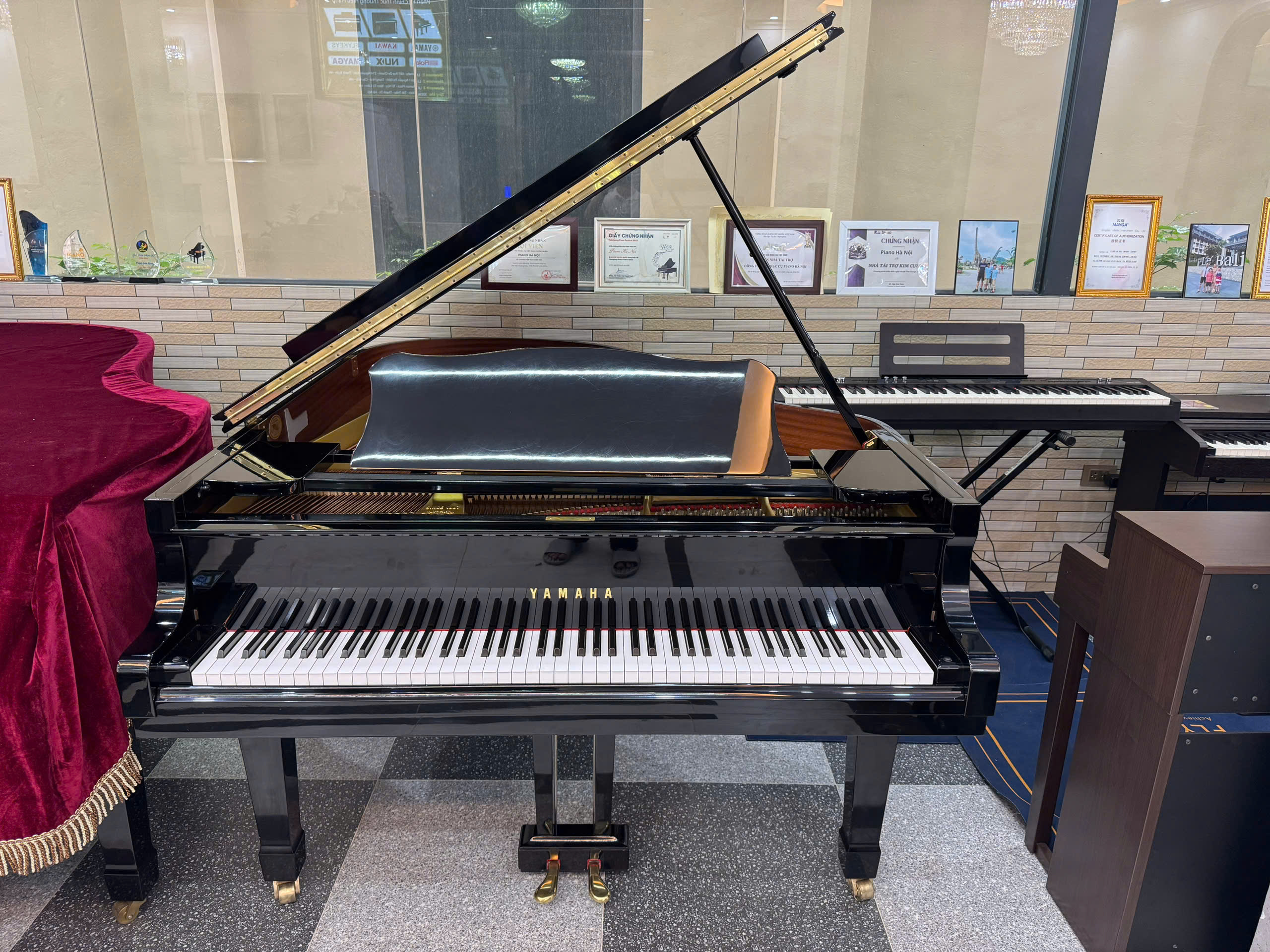 đàn Yamaha C3 dành cho biểu diễn chuyên nghiệp