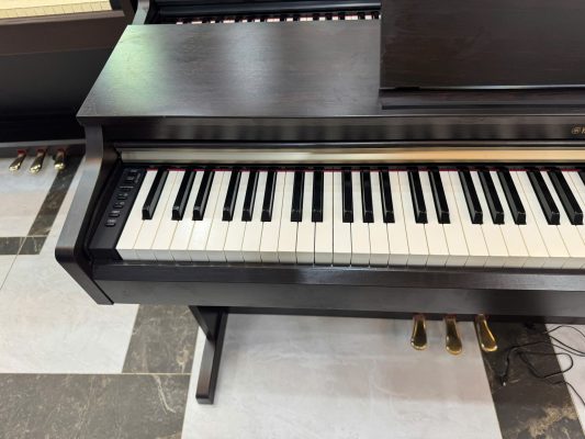 Piano điện Yamaha YDP-162 Nhật bãi giá 15 triệu